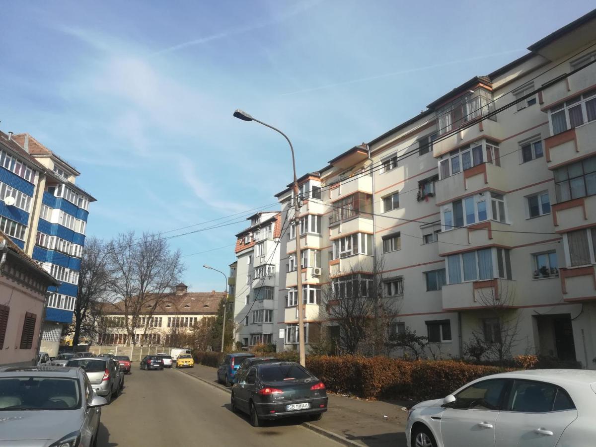 Apartament Erik Apartamento Sibiu Exterior foto